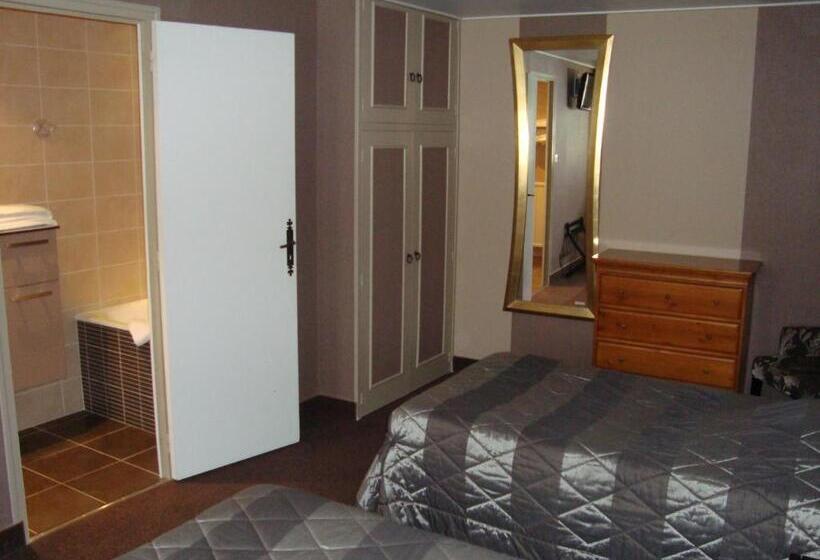 בית מלון כפרי Hôtel De La Croix D Or