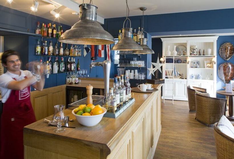 호텔 Hôtel Des Isles