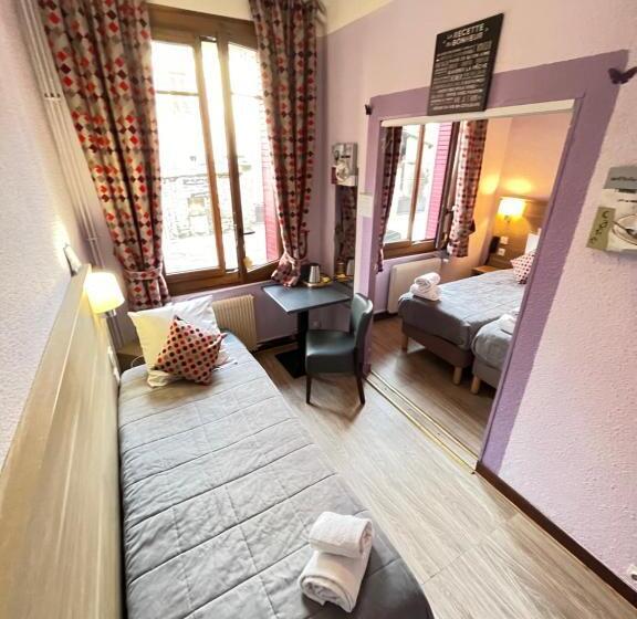 فندق Hôtel Du Cheval Blanc Barcelonnette