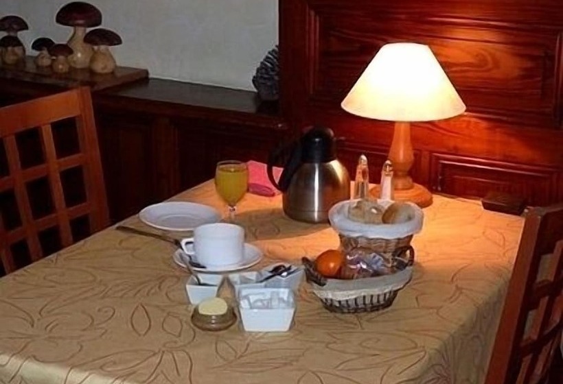 ホテル Hôtel Du Commerce