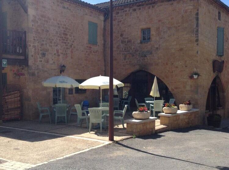 فندق Hôtel La Chaumière