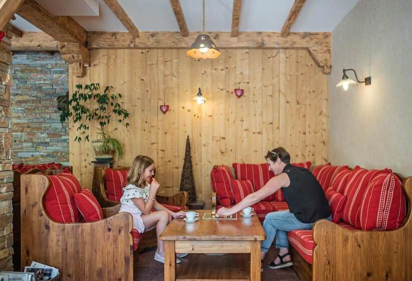 בית מלון כפרי Hôtel Le Christania