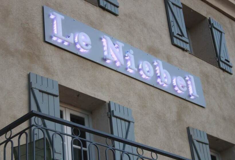 בית מלון כפרי Hôtel Le Niobel   Hôtel De Charme