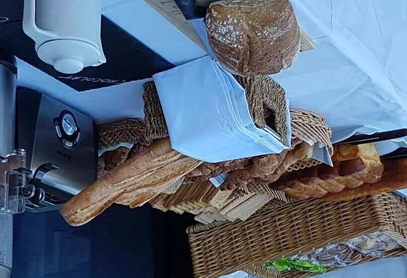 בית מלון כפרי Hôtel Le Niobel   Hôtel De Charme