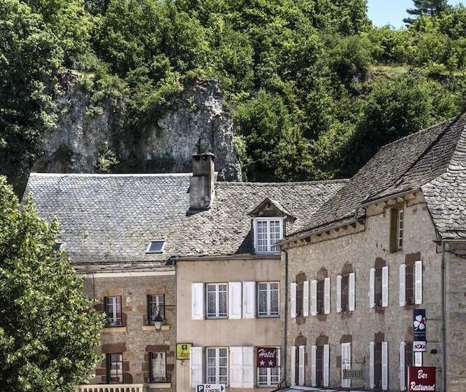 Отель Hôtel Le Portalou