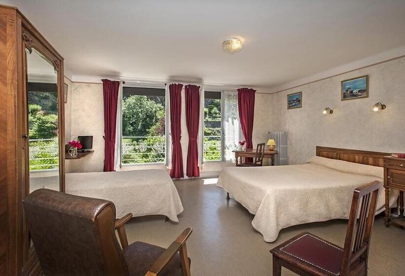 Отель Hôtel Le Portalou