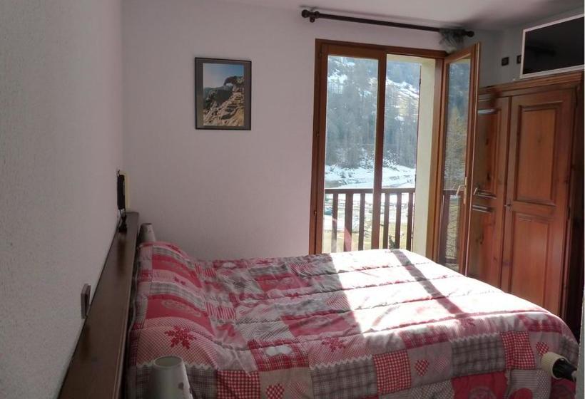 فندق Hôtel Les Balcons De Combe Rousset