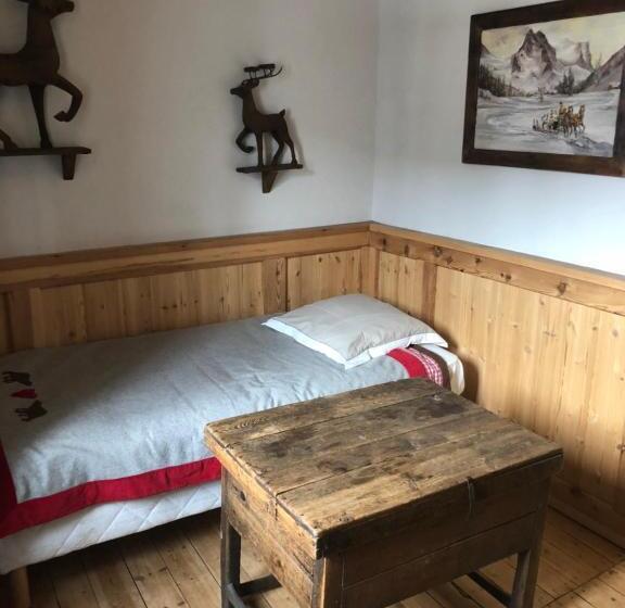 酒店 Hôtel Restaurant De La Chaussée