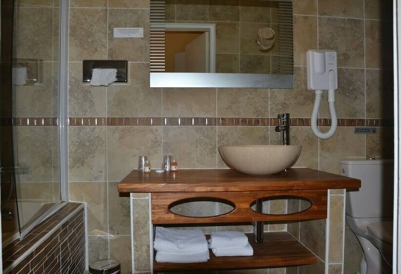 Отель Hôtel Restaurant Du Lac