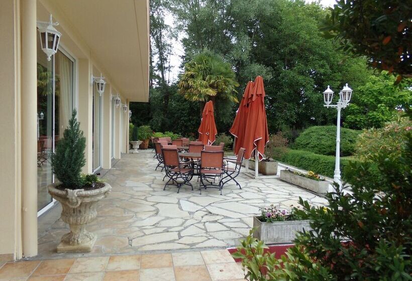 Отель Hôtel Restaurant Du Lac