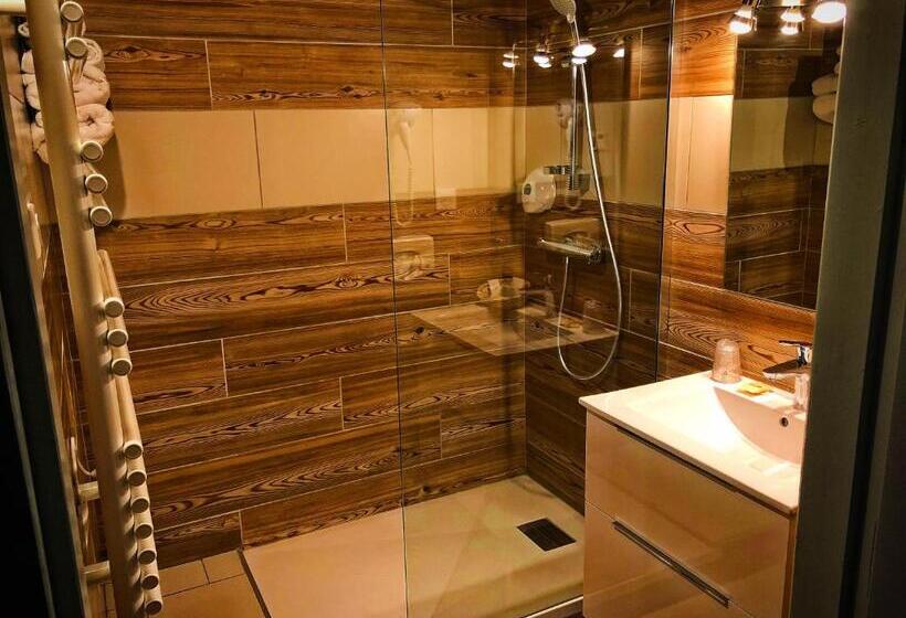 فندق Hôtel & Spa La Ferme De L'izoard