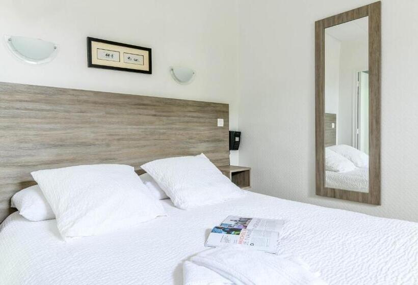 هتل Hôtel Val Flores Logis