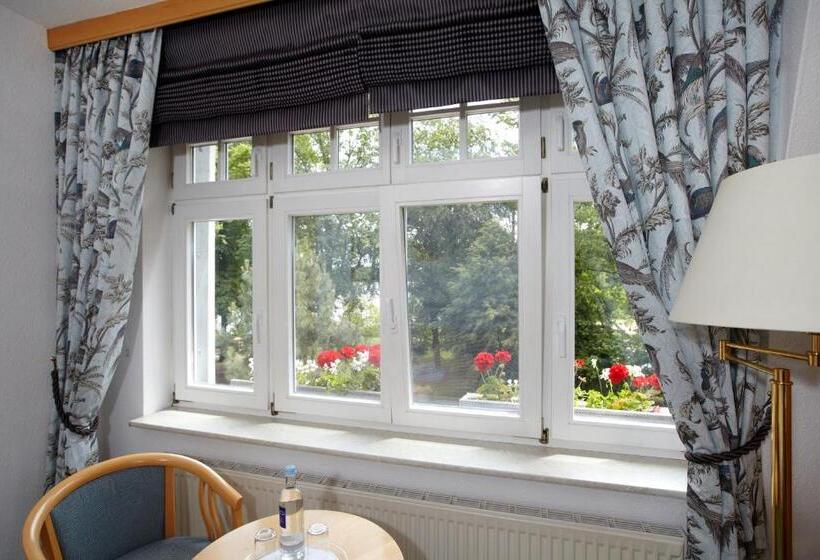 Отель Idyll Am Wolgastsee