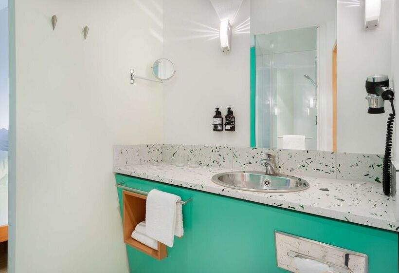 فندق Four Munich Neue Messe