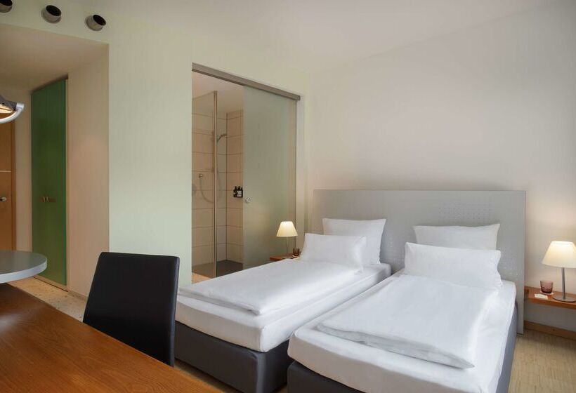 فندق Four Munich Neue Messe