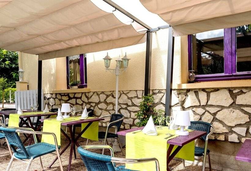 Отель La Braisière