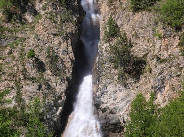 酒店 Hôtel Spa La Cascade