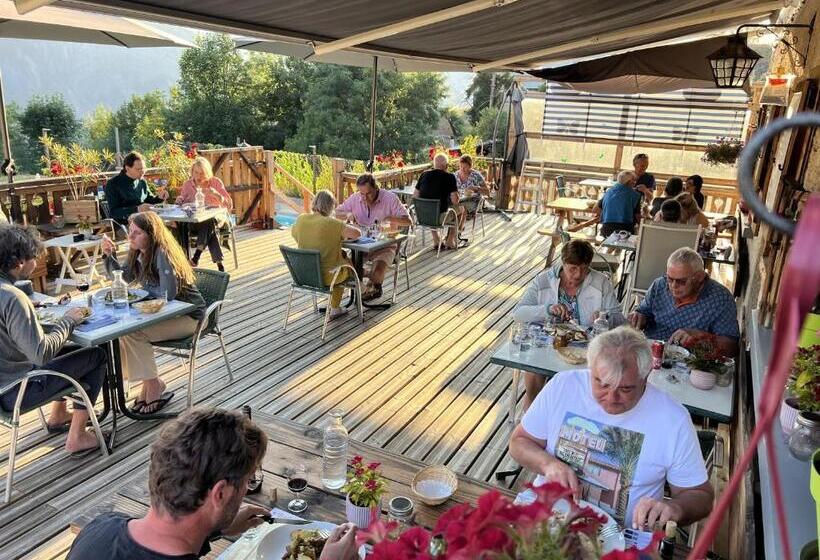 בית מלון כפרי La Foret De Maronne