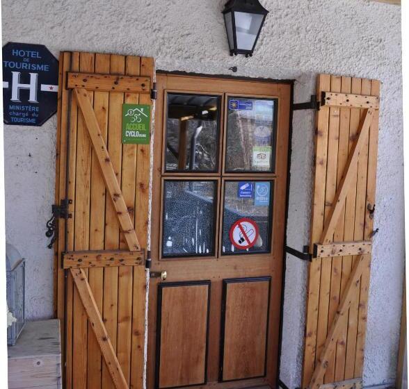 בית מלון כפרי La Foret De Maronne