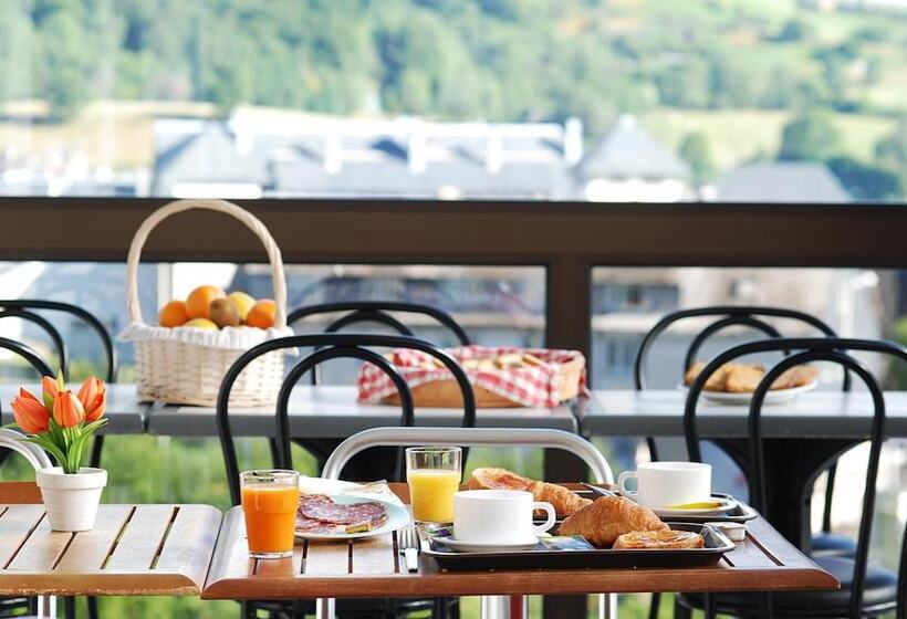 Отель La Gazelle