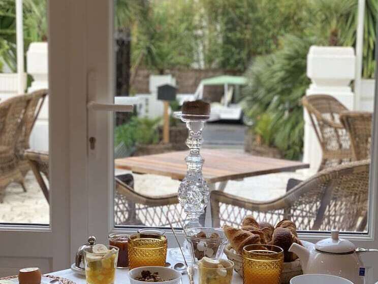 בית מלון כפרי La Palmeraie