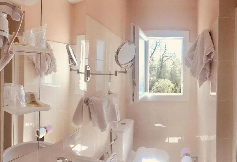 בית מלון כפרי Hôtel Le Bellevue