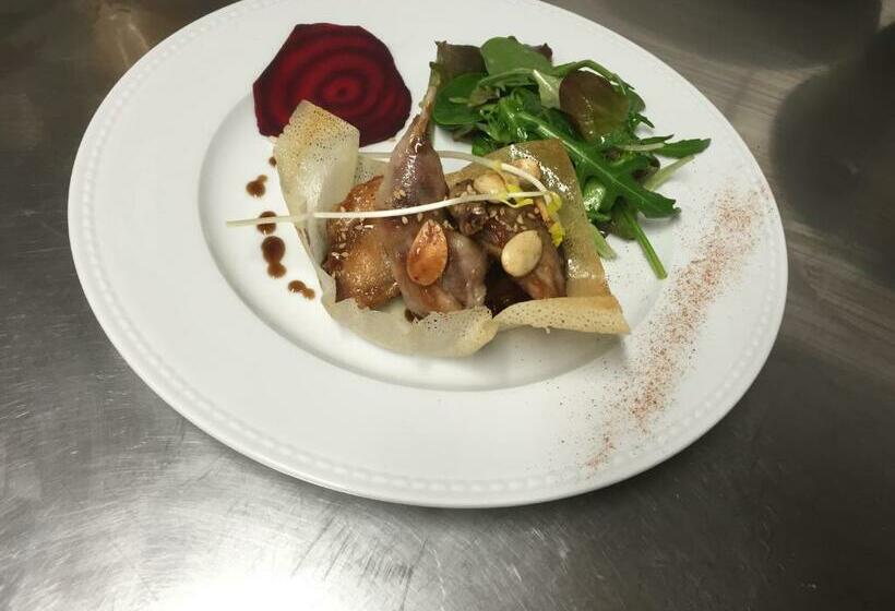 בית מלון כפרי Le Chêne Vert