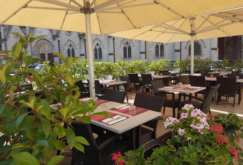 בית מלון כפרי Le Corbeau