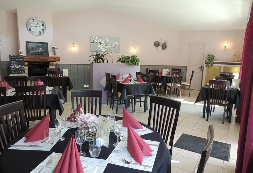 فندق Le Gue De Genes