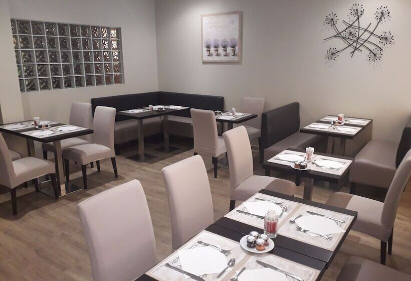 فندق Le Mas Du Colombier