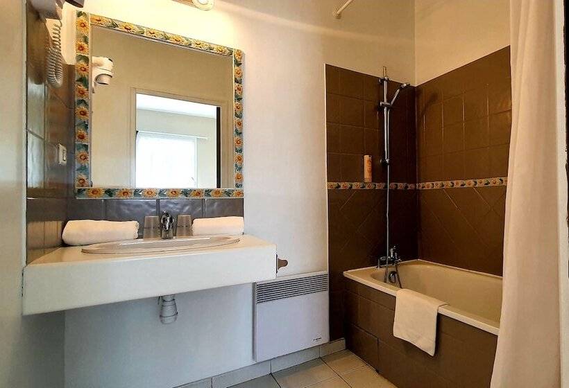 فندق Le Mas Du Colombier