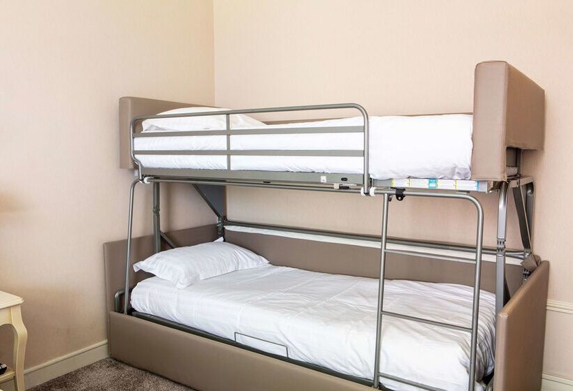 בית מלון כפרי Hôtel Le Maxime   Best Western Signature Collection