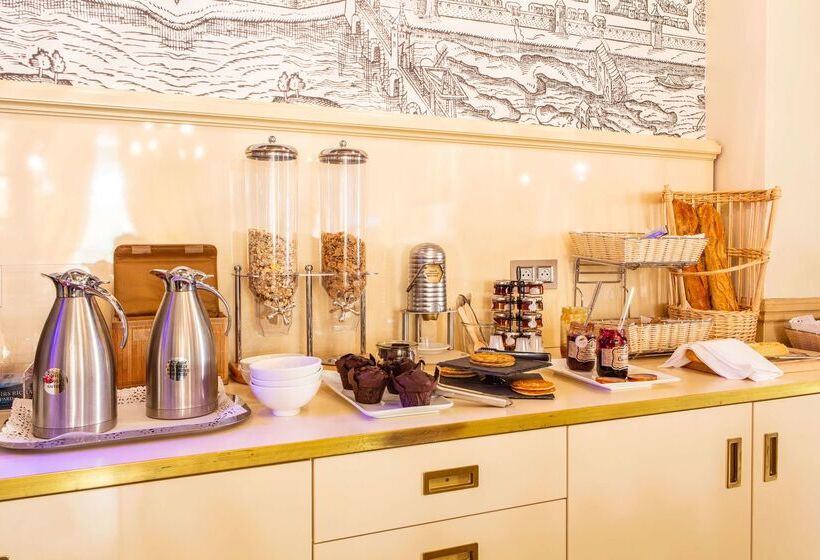 בית מלון כפרי Hôtel Le Maxime   Best Western Signature Collection