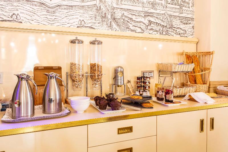 בית מלון כפרי Hôtel Le Maxime   Best Western Signature Collection