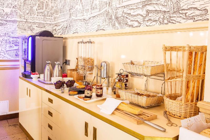 בית מלון כפרי Hôtel Le Maxime   Best Western Signature Collection