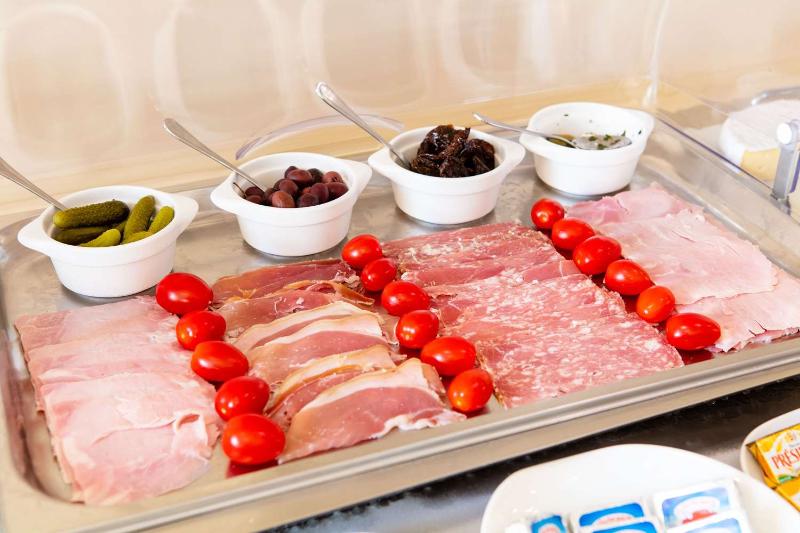 בית מלון כפרי Hôtel Le Maxime   Best Western Signature Collection