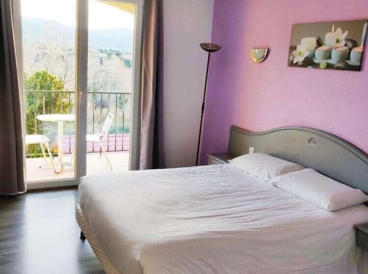 Отель Le Neoulous