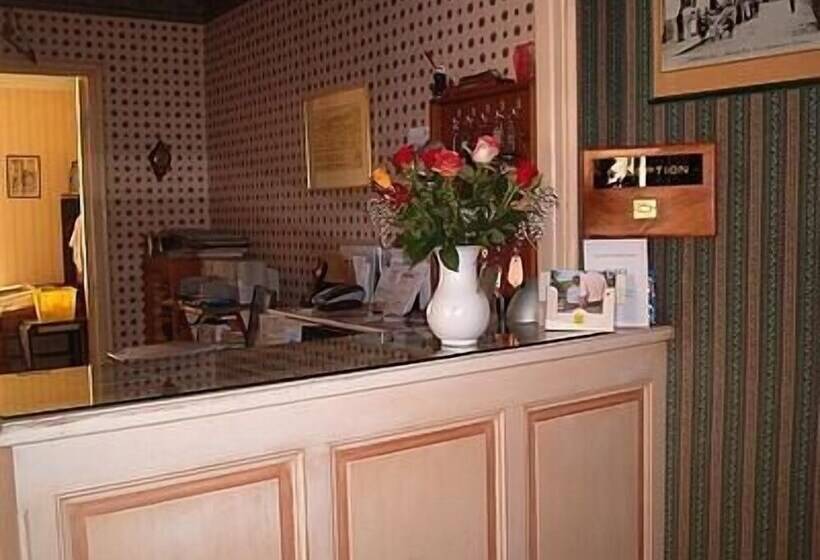 فندق Le Pont D Or