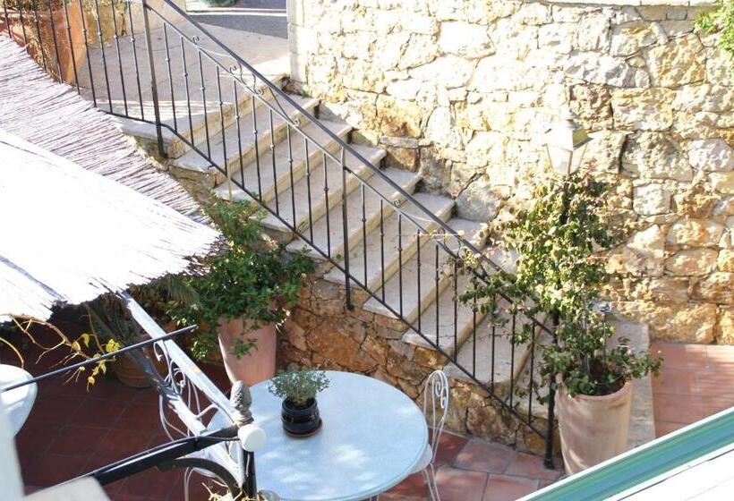 בית מלון כפרי Le Provençal