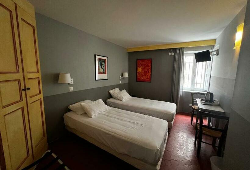 בית מלון כפרי Le Vieux Château