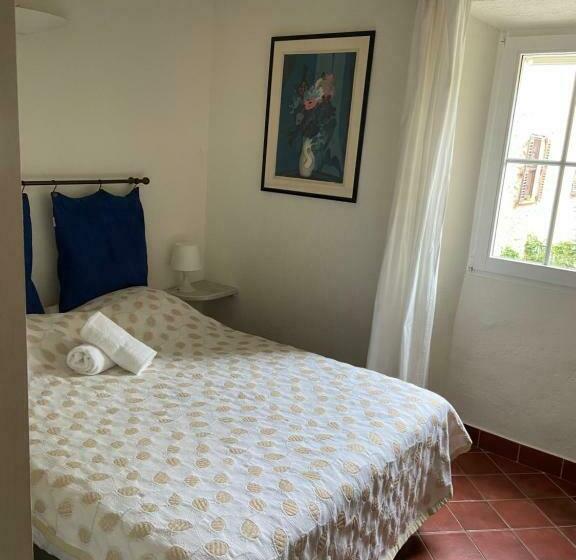 בית מלון כפרי Le Vieux Château