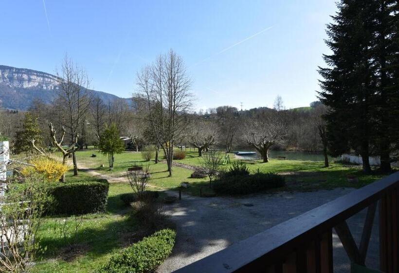 فندق Les Lodges Du Lac