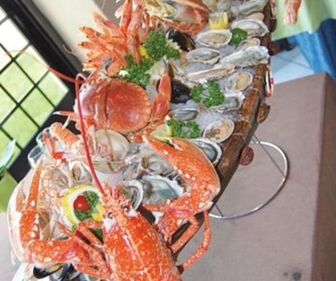 فندق Les Marronniers D'Arc