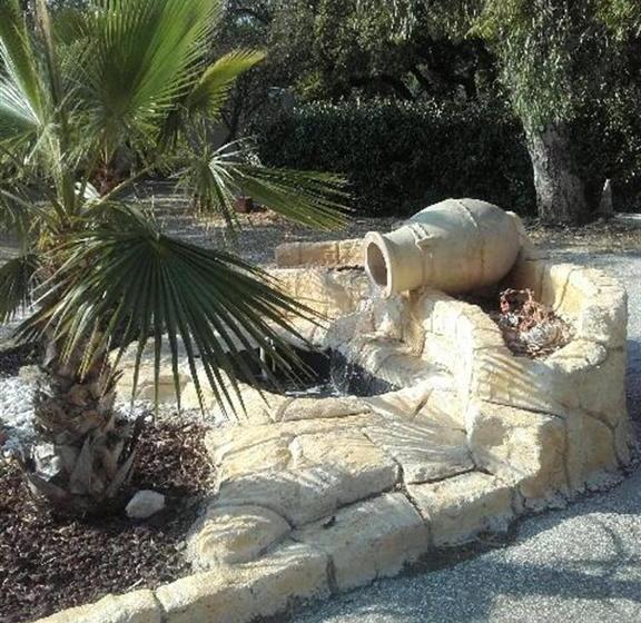 בית מלון כפרי Hôtel Les Mimosas