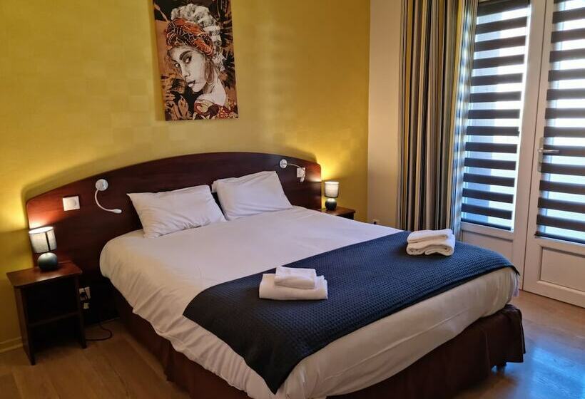 בית מלון כפרי Les Terrasses De Corton