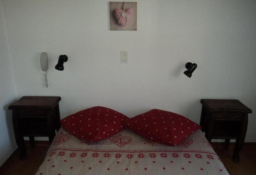 בית מלון כפרי Les Tilleuls