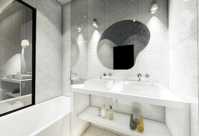 Les Vagues Hotel & Spa