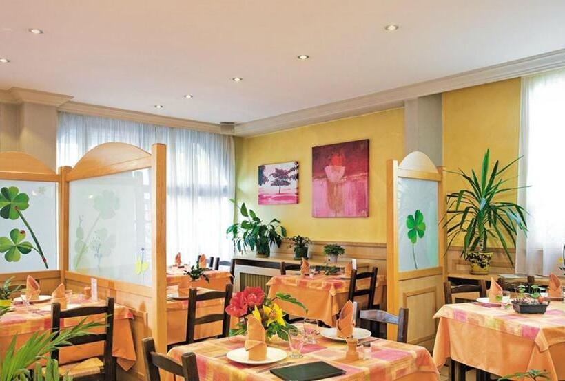 ホテル Logis   Hôtel Restaurant Bellevue Annecy