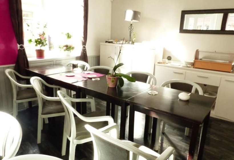 בית מלון כפרי Logis Hôtel Au Croissant