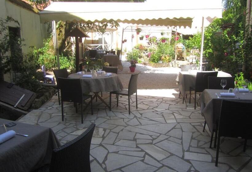 בית מלון כפרי Logis Hôtel Au Croissant